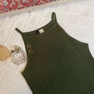 DIVIDED Tank Top Size Small - Spring/Summer